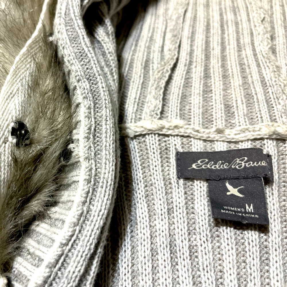 Women’s Eddie Bauer long sweater with hood